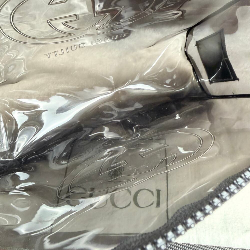 Gucci Guilty clear tinted parfum beauty count makeup crossbody bag with strap - Picture 9 of 16